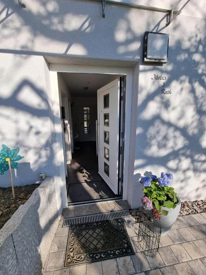 Holiday Apartment Moises Y Ruth Murg  Buitenkant foto